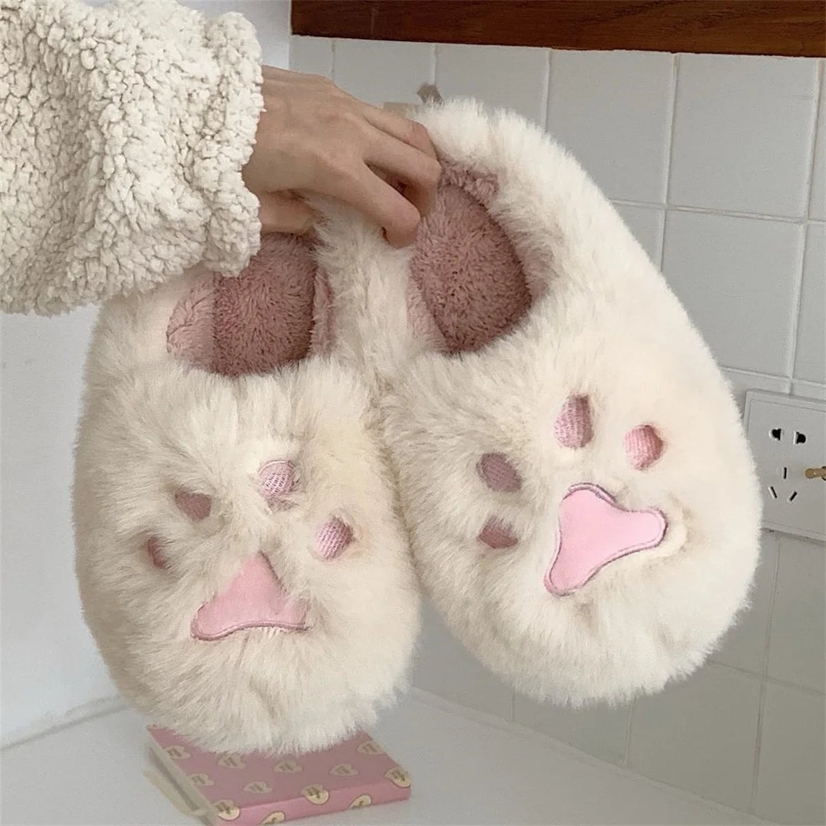 pantofole zampa gatto