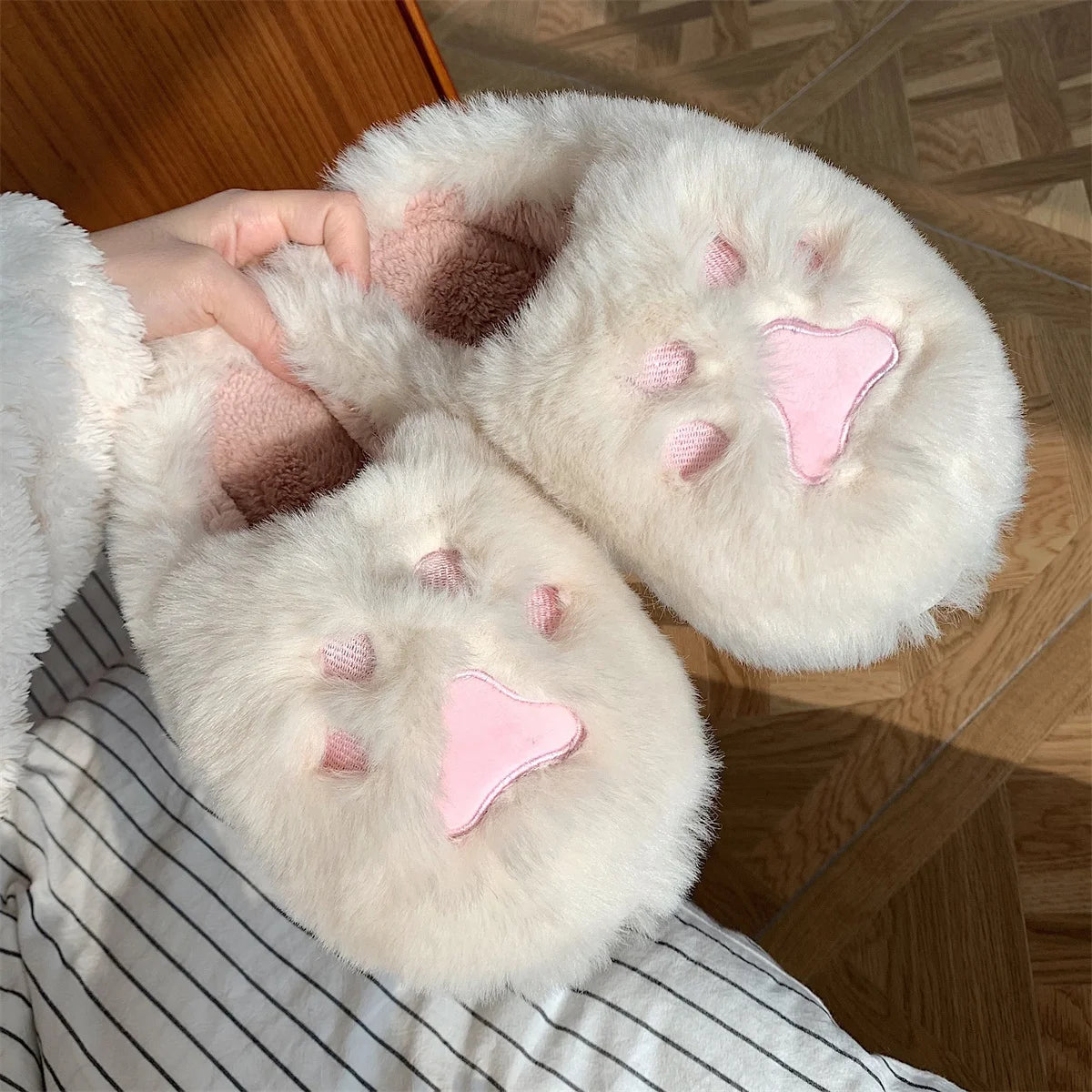 pantofole zampa gatto