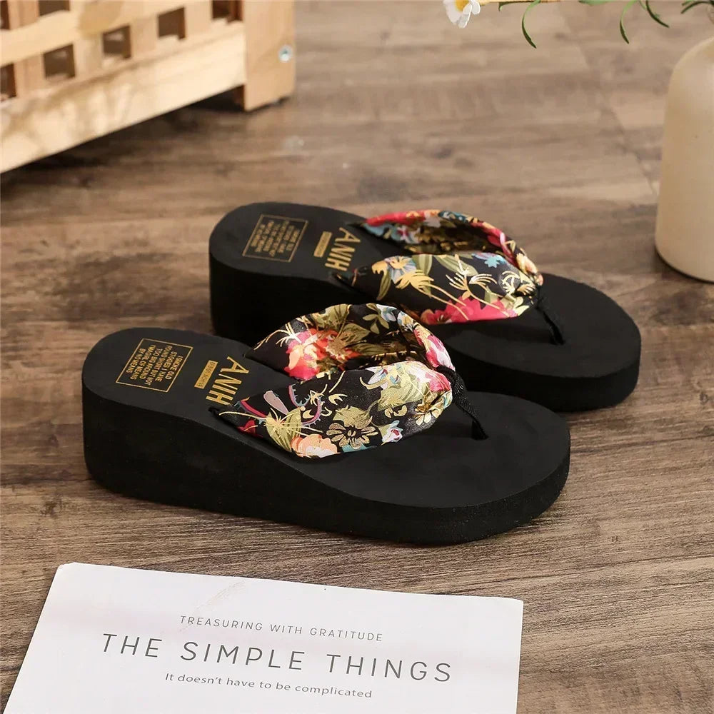 pantofole donna con rialzo