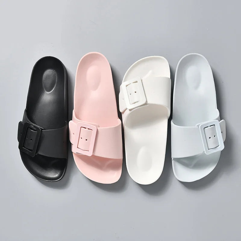 pantofole eleganti bianche da donna per l'estate