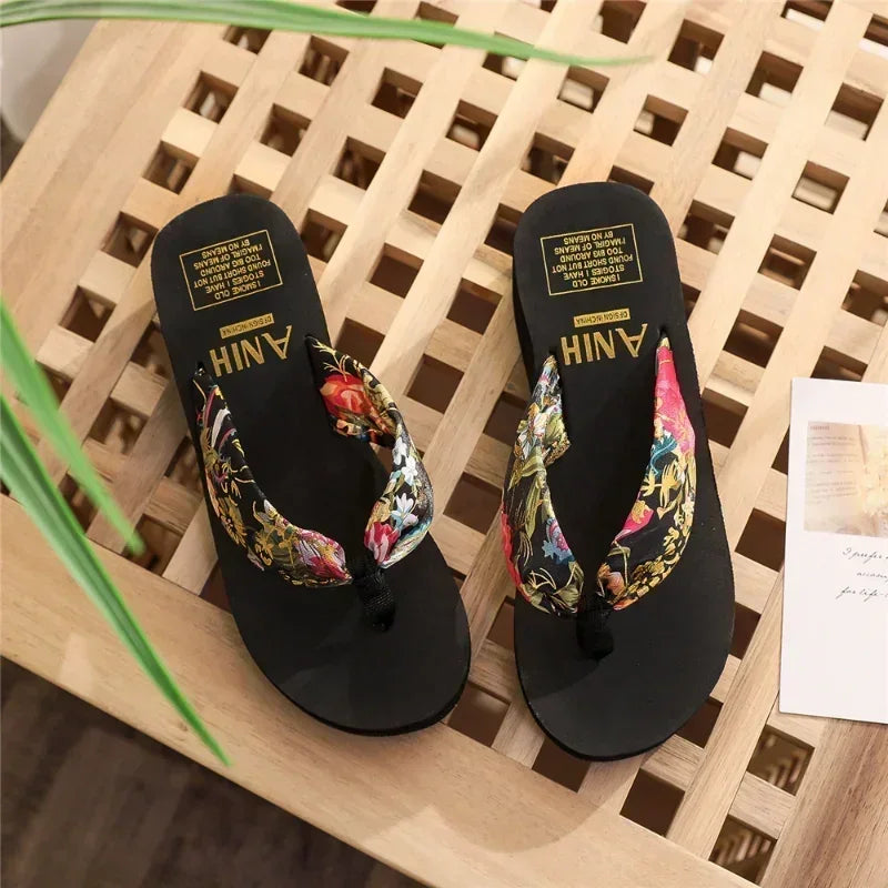 pantofole donna con rialzo