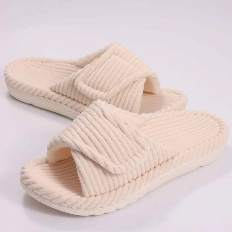 pantofole per piedi difficili